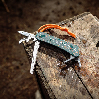 Gentlemen's Hardware