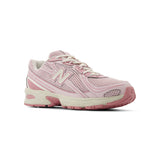 New Balance Unisex's U740 男女裝 休閒鞋 跑步鞋